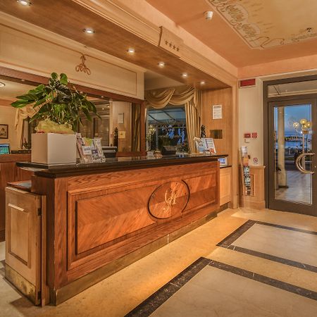 Grande Albergo Sestri Levante Exterior foto