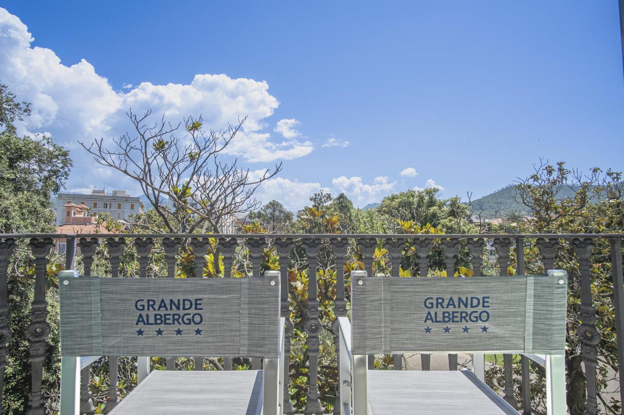 Grande Albergo Sestri Levante Exterior foto
