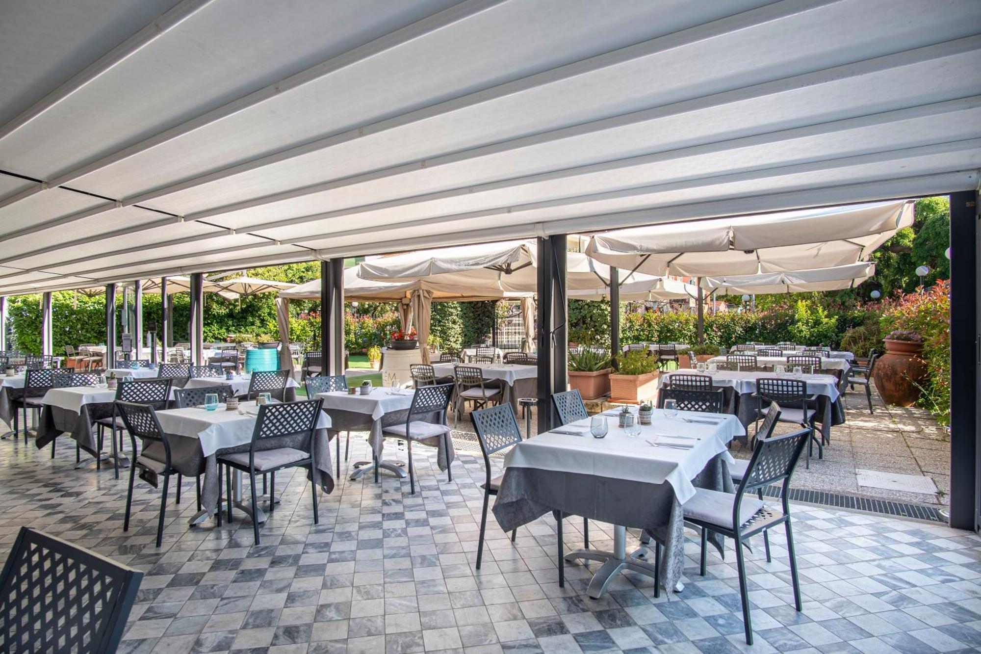 Grande Albergo Sestri Levante Exterior foto