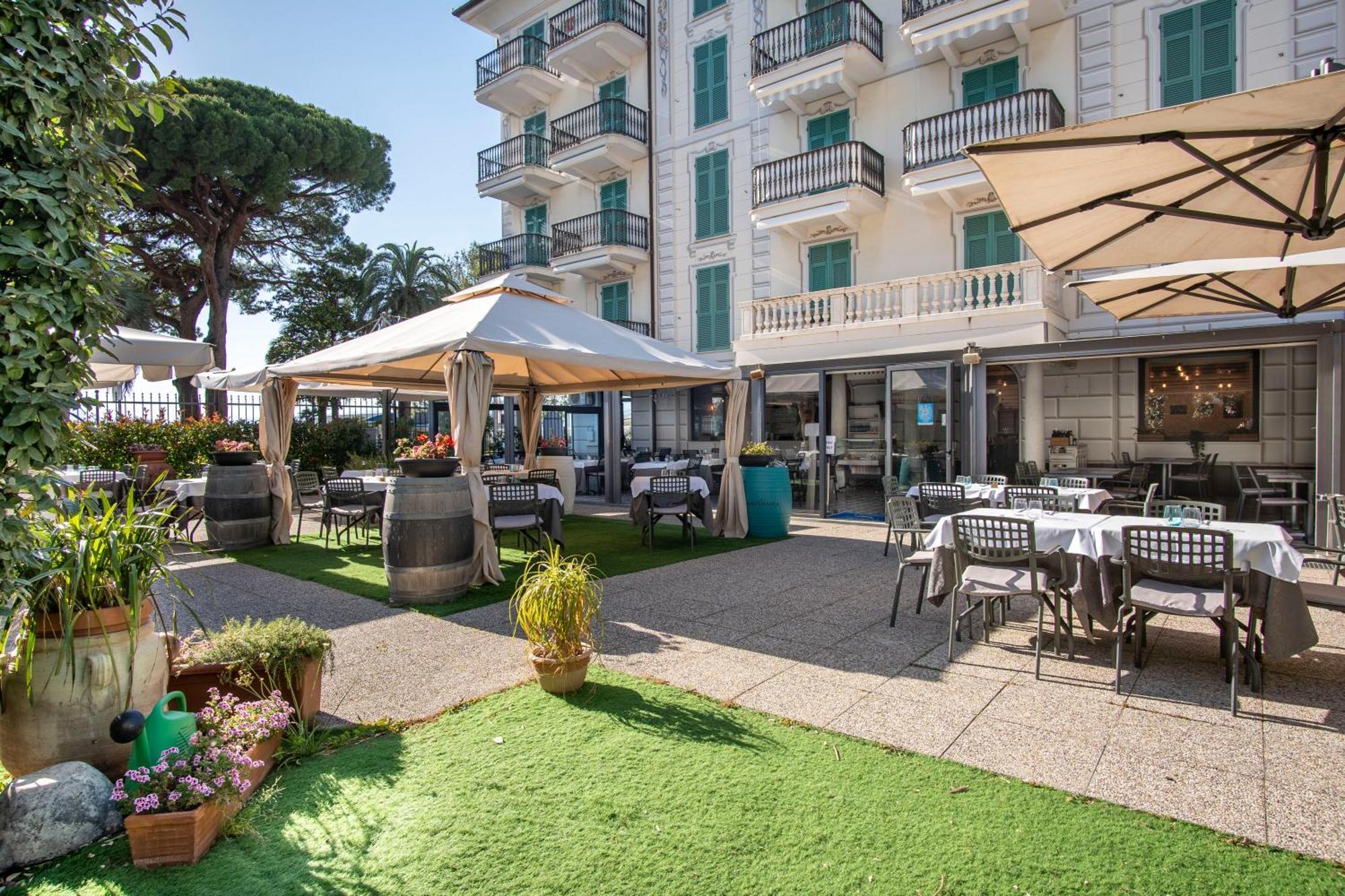 Grande Albergo Sestri Levante Exterior foto